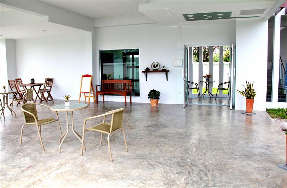 The Meet Green Apartment Μπανγκόκ Εξωτερικό φωτογραφία